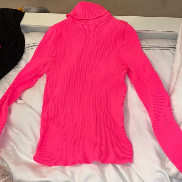Zara knit hot pink turtle neck - Picture 1 of 2